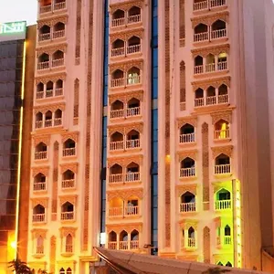 Landmark Plaza Отель